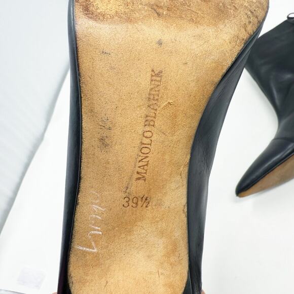 Manolo Blahnik Black Leather Pointy Toe Stiletto Booties Size 39.5 Back Lace Up - Picture 8 of 10